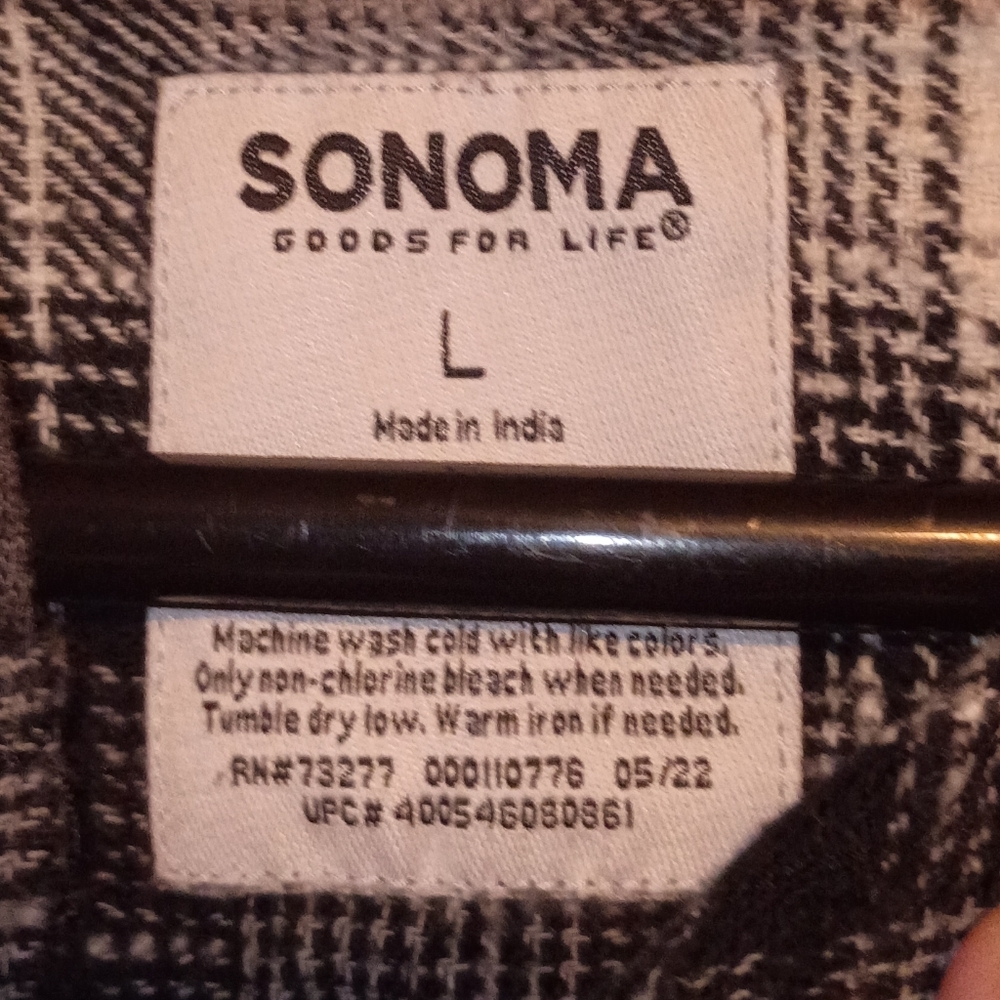 Flannel Jacket - Picture 3 of 3